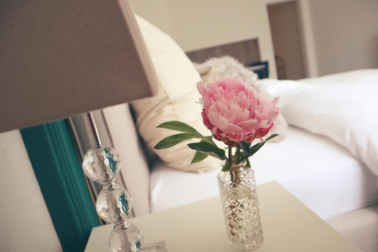Gatsby Apartment เกลเซนเคียร์เคน ภายนอก รูปภาพ